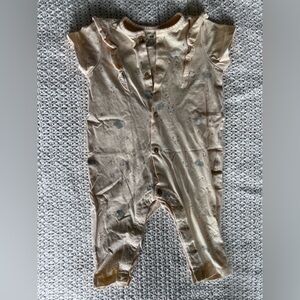 H&M yellow romper with bunny print 6-9 months